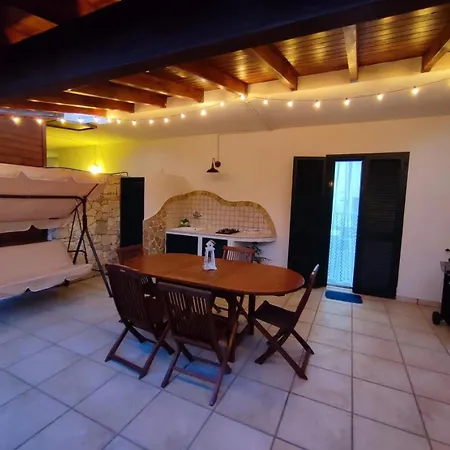 Casa Zaffiro - Sant' Isidoro Apartmán Torre Inserraglio
