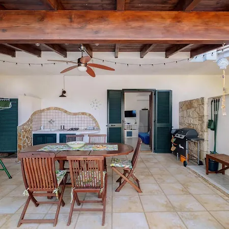 Casa Zaffiro - Sant' Isidoro Apartmán Torre Inserraglio